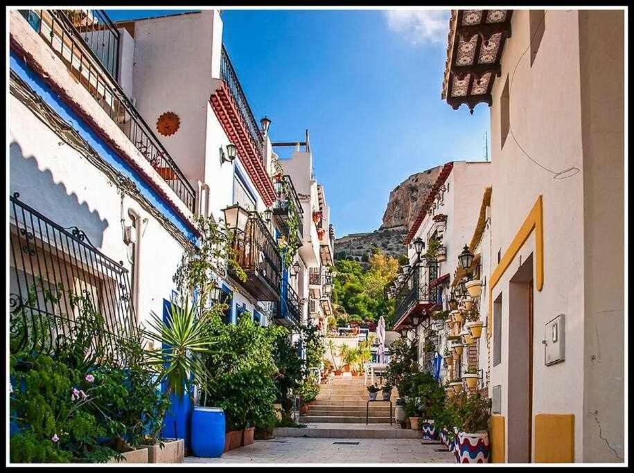 Flamenco, Apartamento Exclusivo De Dos Habitaciones En El Pleno Del Casco Antiguo, Alicante, Playa, Centro Historico, Rambla Екстериор снимка