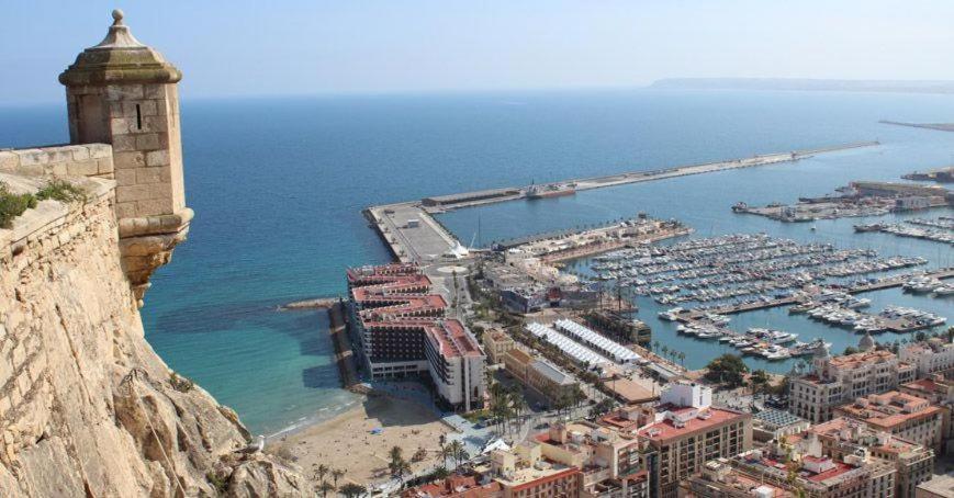 Flamenco, Apartamento Exclusivo De Dos Habitaciones En El Pleno Del Casco Antiguo, Alicante, Playa, Centro Historico, Rambla Екстериор снимка